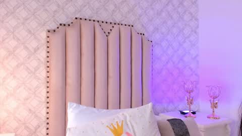   Charlotte  online show from 19, 12, 2024