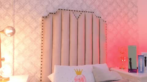   Charlotte  online show from 26, 12, 2024