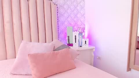   Charlotte  online show from 30, 1, 2025