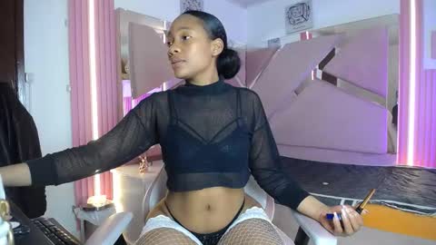Snapshot of charlotte__ebony_ chatting on 18, 10, 2025 Charlotte online show from 18, 10, 2025