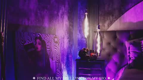 Charlotte online show from 9, 4, 2026