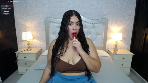 Snapshot of charlotte_gonsalez chatting on 6, 12, 2024 Charlotte online show from 6, 12, 2024