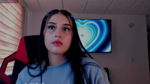 Snapshot of charlotte_greys chatting on 23, 9, 2025 Charlotte online show from 23, 9, 2025