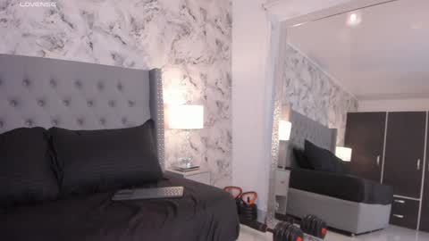 Snapshot of charlotte_harriz chatting on 21, 1, 2025 Charlotte online show from 21, 1, 2025