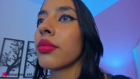 Snapshot of charlotte_kisss chatting on 4, 1, 2025 Charlotte online show from 4, 1, 2025