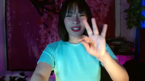 charlotte_morh_ online show from 14, 4, 2026