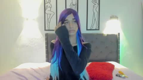 Snapshot of charlotte_skiinny chatting on 3, 12, 2025 charlotte skiinny online show from 3, 12, 2025