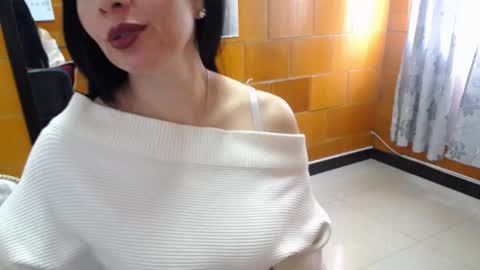 Charlotte online show from 19, 12, 2025