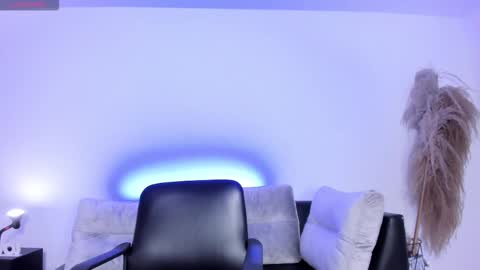 Charlotte  Everyday From 0700 to 1300 Col Time online show from 11, 10, 2025