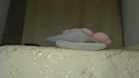 charlottehorny1 online show from 2, 4, 2026