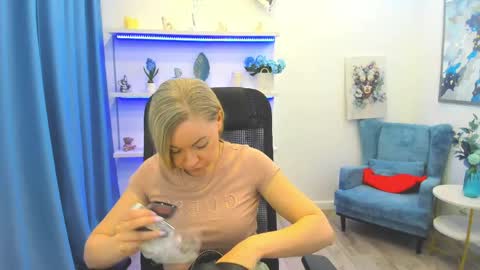 Charlotte online show from 17, 5, 2026