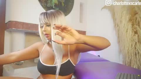 Charlottekiss online show from 12, 4, 2026