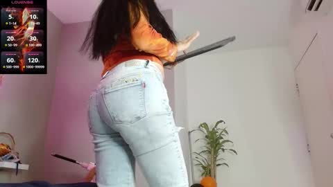 Snapshot of charlottelemke chatting on 21, 11, 2025 CharlotteLemke online show from 21, 11, 2025