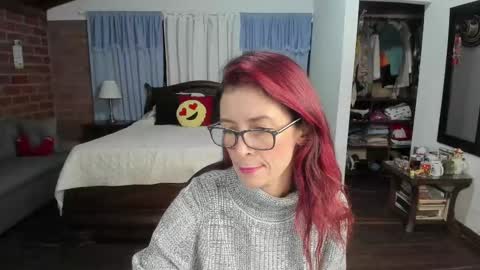 Snapshot of charlottewillson chatting on 21, 10, 2025 Charlotte online show from 21, 10, 2025