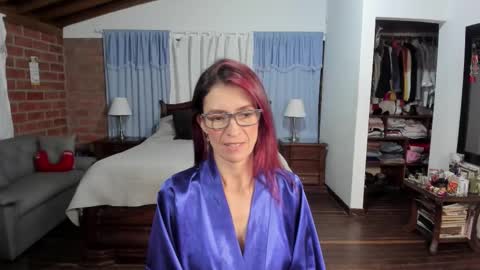 Snapshot of charlottewillson chatting on 21, 11, 2025 Charlotte online show from 21, 11, 2025