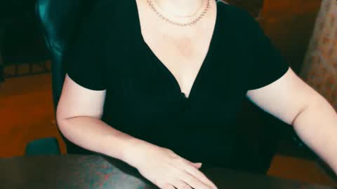 Snapshot of charlottextasty chatting on 12, 12, 2024 CharlotteXTasty online show from 12, 12, 2024