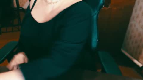 Snapshot of charlottextasty chatting on 13, 12, 2024 CharlotteXTasty online show from 13, 12, 2024