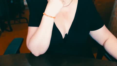 Snapshot of charlottextasty chatting on 24, 1, 2025 CharlotteXTasty online show from 24, 1, 2025