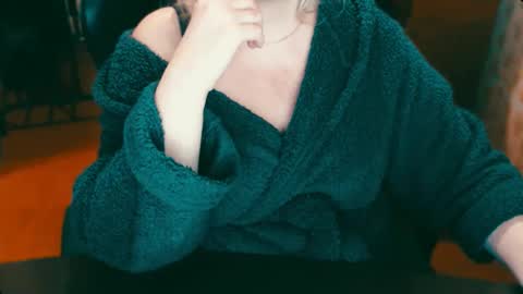 Snapshot of charlottextasty chatting on 10, 2, 2025 CharlotteXTasty online show from 10, 2, 2025