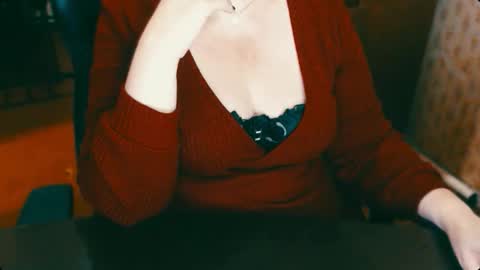 Snapshot of charlottextasty chatting on 17, 10, 2025 CharlotteXTasty online show from 17, 10, 2025