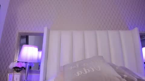  Charlot Treid  online show from 7, 1, 2025