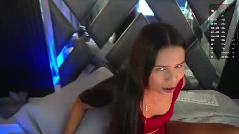 Snapshot of charlottte_001 chatting on 10, 9, 2025 charlotte online show from 10, 9, 2025