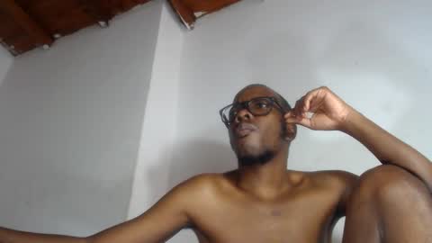 Snapshot of charly_vergonti_ chatting on 30, 11, 2025 charly_vergonti_ online show from 30, 11, 2025