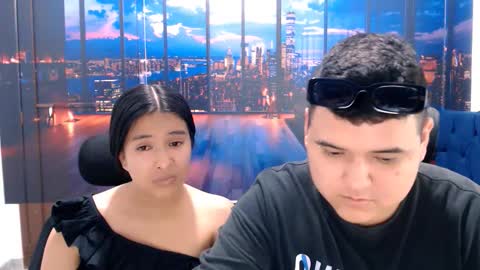 charlyandlaura online show from 8, 10, 2025