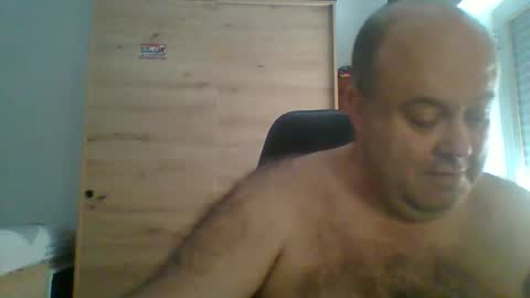 Snapshot of charlypalgar chatting on 17, 12, 2025 charly online show from 17, 12, 2025