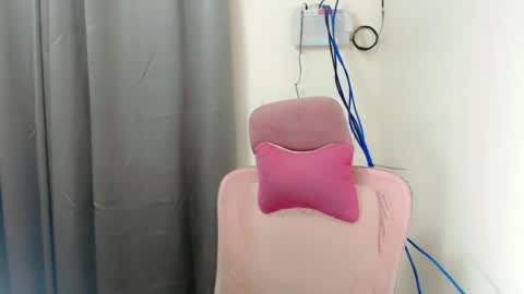 Snapshot of charm_fuckdoll8 chatting on 16, 6, 2026 charm_fuckdoll8 online show from 16, 6, 2026