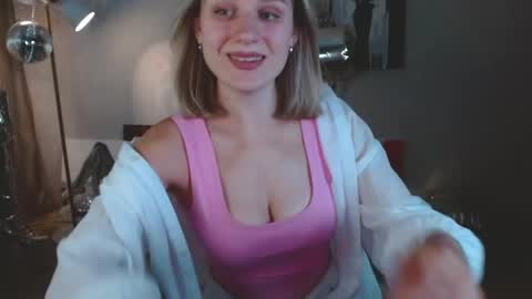 Michelle  online show from 6, 4, 2026