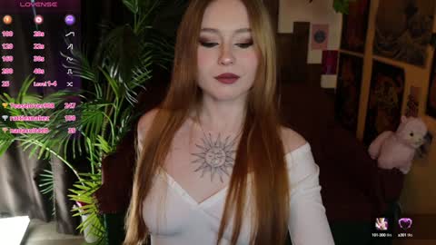 Snapshot of charming_lilly chatting on 7, 2, 2025 Lissa online show from 7, 2, 2025