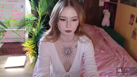 Snapshot of charming_lilly chatting on 19, 2, 2025 Lissa online show from 19, 2, 2025