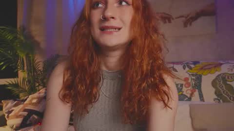 Snapshot of charming_lilly chatting on 25, 10, 2025 Lissa online show from 25, 10, 2025