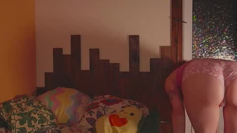 Snapshot of charming_lilly chatting on 14, 1, 2026 Lissa online show from 14, 1, 2026