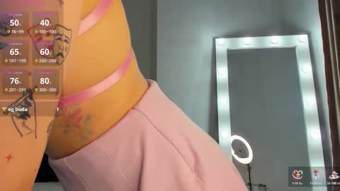 Snapshot of charmingvixen chatting on 9, 9, 2025 Kati online show from 9, 9, 2025