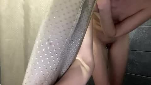 Snapshot of chase_vicky chatting on 7, 3, 2025 Vicky online show from 7, 3, 2025