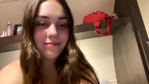 Lexi and Chase online show from 18, 12, 2024