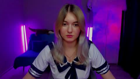 Snapshot of chatur_lady_ chatting on 5, 1, 2025 Betty online show from 5, 1, 2025