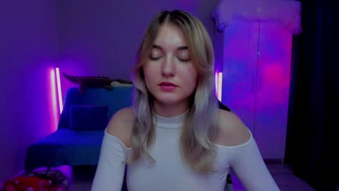 Snapshot of chatur_lady_ chatting on 6, 1, 2025 Betty online show from 6, 1, 2025