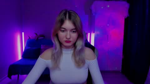 Snapshot of chatur_lady_ chatting on 9, 1, 2025 Betty online show from 9, 1, 2025