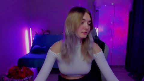 Snapshot of chatur_lady_ chatting on 17, 1, 2025 Betty online show from 17, 1, 2025