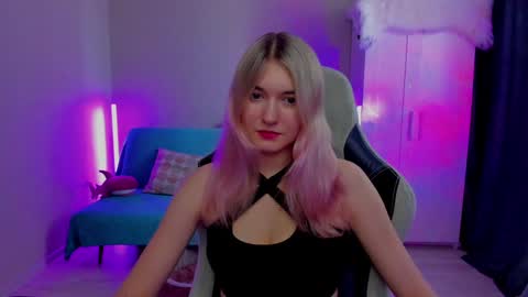 Snapshot of chatur_lady_ chatting on 6, 2, 2025 Betty online show from 6, 2, 2025