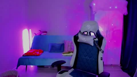 Snapshot of chatur_lady_ chatting on 18, 2, 2025 Betty online show from 18, 2, 2025