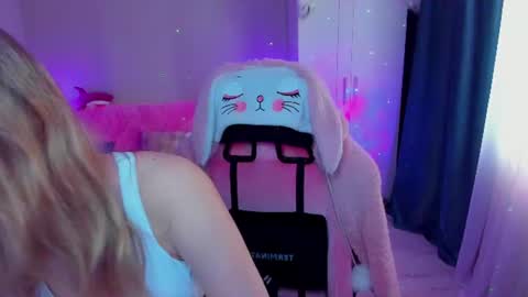 Betty online show from 12, 7, 2026
