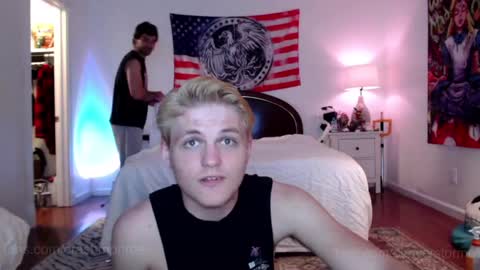 Snapshot of chaturcrash chatting on 7, 7, 2026 Crash Monroe online show from 7, 7, 2026
