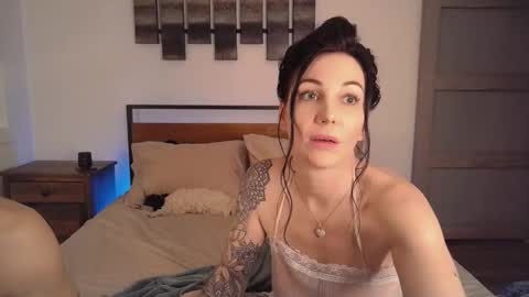 Snapshot of chaykneadscookie chatting on 11, 11, 2025 Cookie Chay online show from 11, 11, 2025