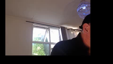 chazdiniro online show from 2, 11, 2025