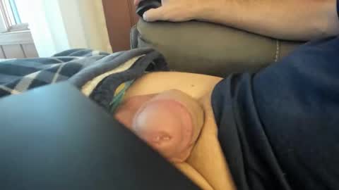 Snapshot of chazz1985 chatting on 4, 11, 2025 Chazz1985 online show from 4, 11, 2025