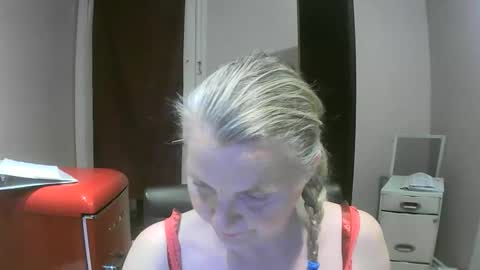 Snapshot of chealsiek chatting on 3, 10, 2025 chealsiek online show from 3, 10, 2025